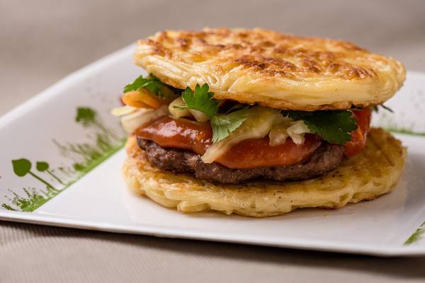 noodle burger noodle burger
